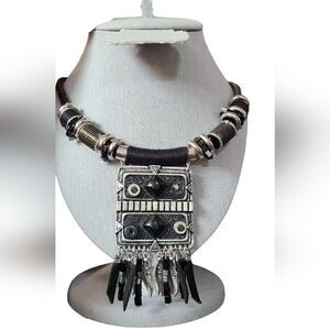 Paris Necklace Tribal Ethnic Statement Black &‎ Silver Reversible  20"